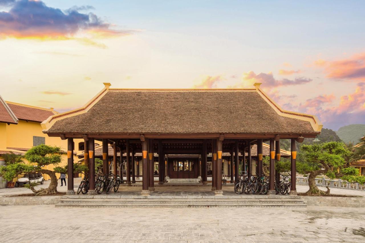 Emeralda Resort Tam Coc Ниньбинь Экстерьер фото